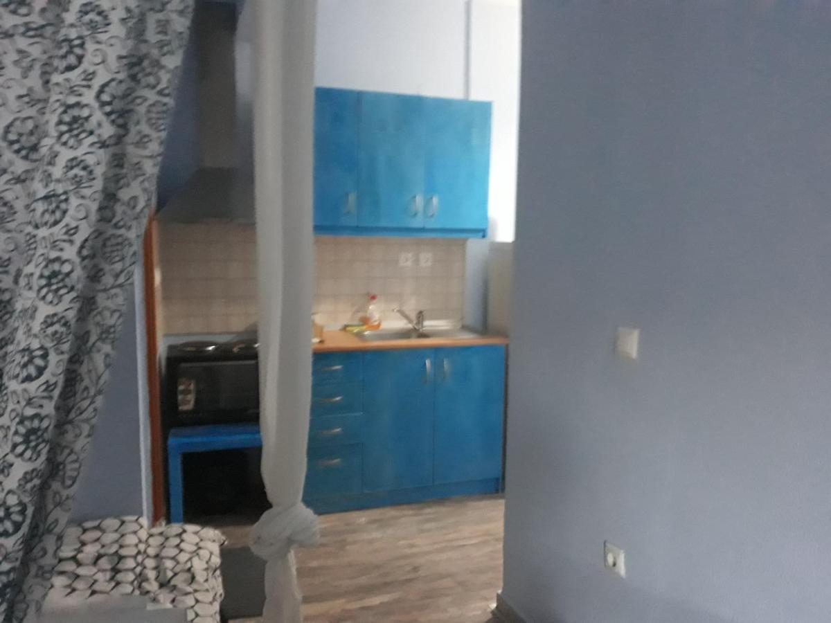 Romantically Allured Studio Next To The Center Salonic Exterior foto